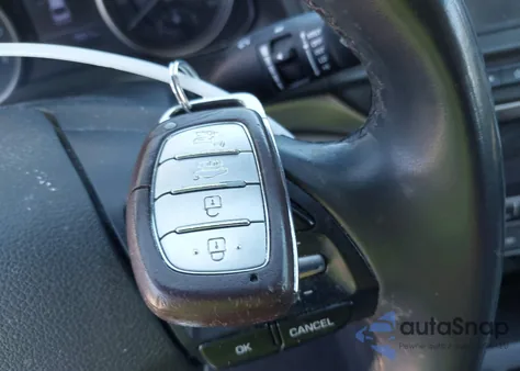 2020 Hyundai Elantra Value Edition из США, поврежденный, VIN 5NPD84LF1LH499853